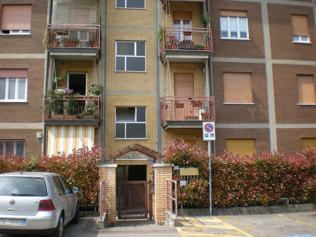 Apartamento Casa Dorotina Mozzo 0*,  Italia