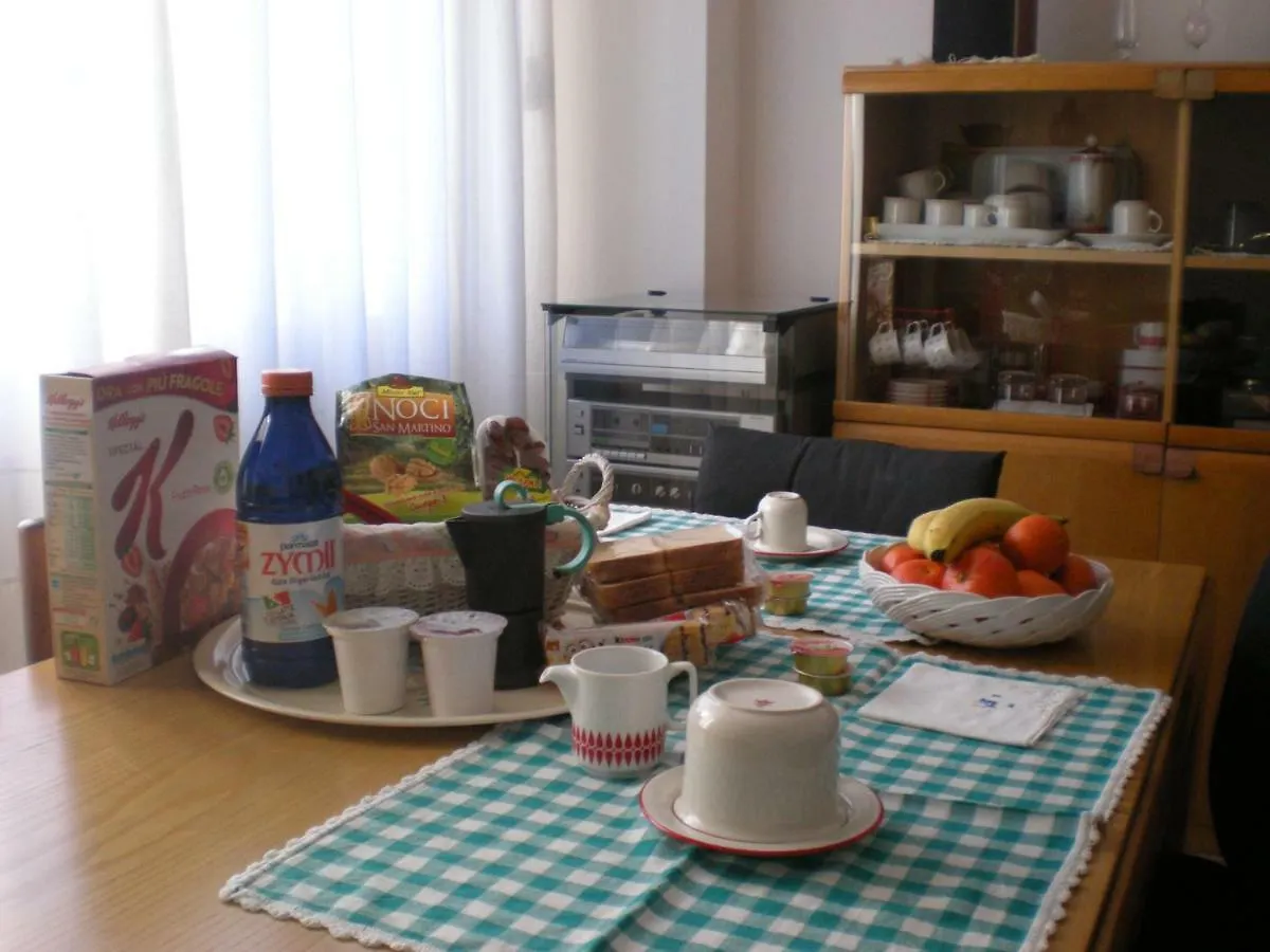 Apartamento Casa Dorotina Mozzo Italia